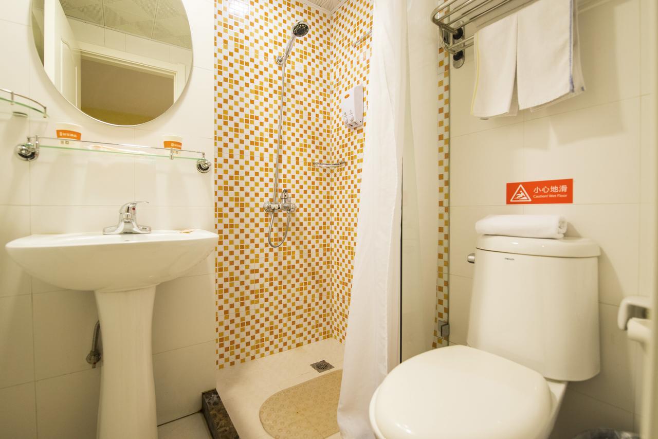 Home Inn Shanghai Hongqiao Terminal Jinshajiang Road Changfeng Экстерьер фото