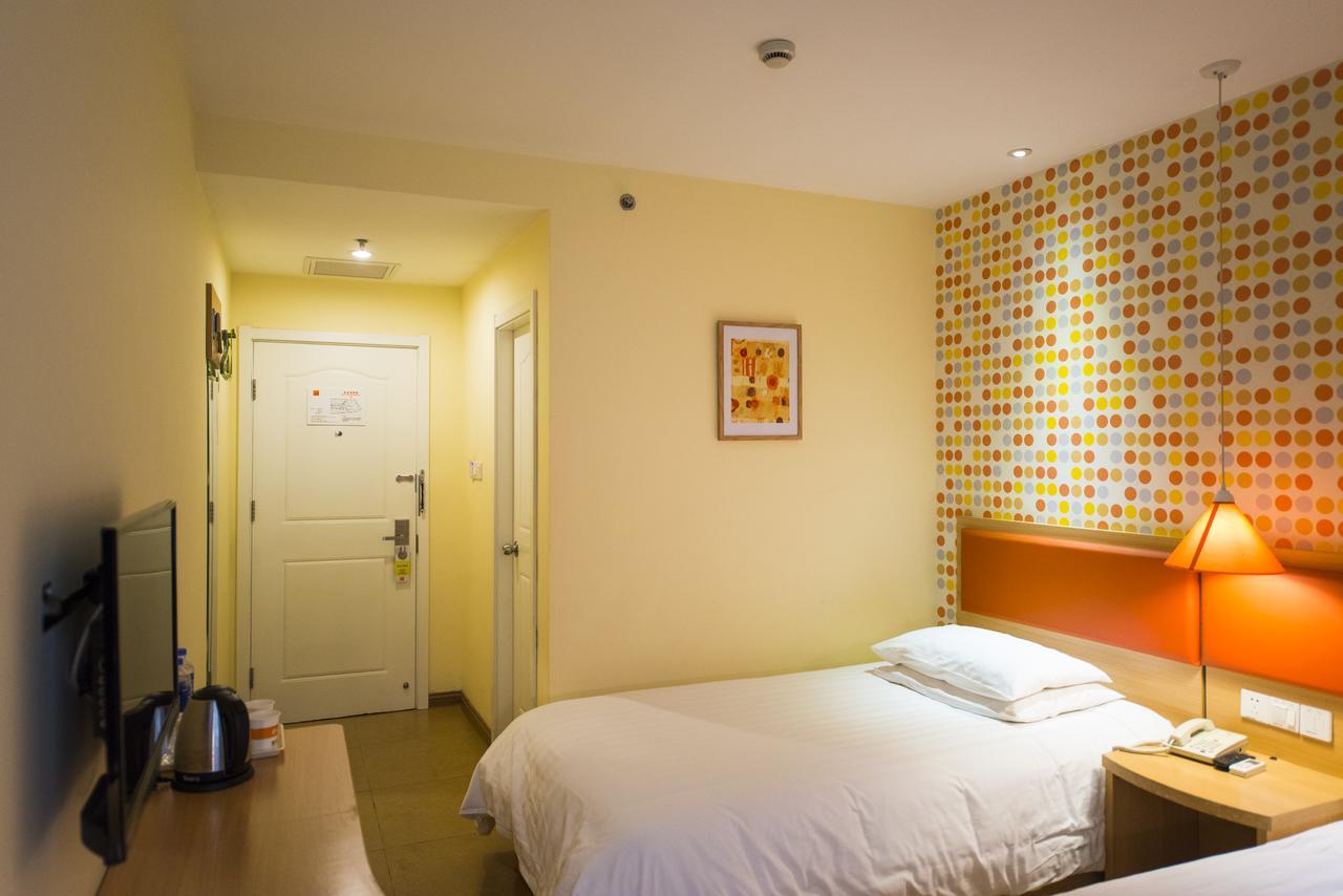 Home Inn Shanghai Hongqiao Terminal Jinshajiang Road Changfeng Экстерьер фото